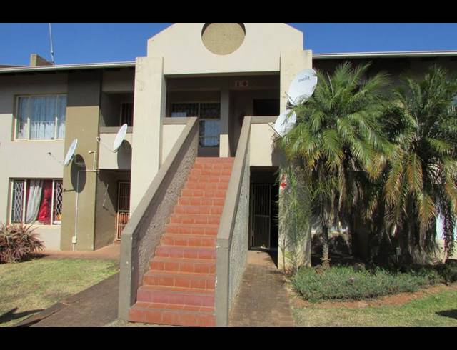 2 BEDROOM APARTMENT FOR SALE IN KINGSVIEW